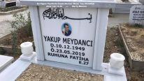 Porselen Resimli Sütun Destekli Mermer Baş Taşı