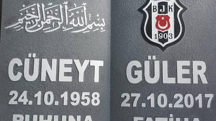 Özel Tasarım Granit Kumlama Yakma Mezar Taşı Modelleri
